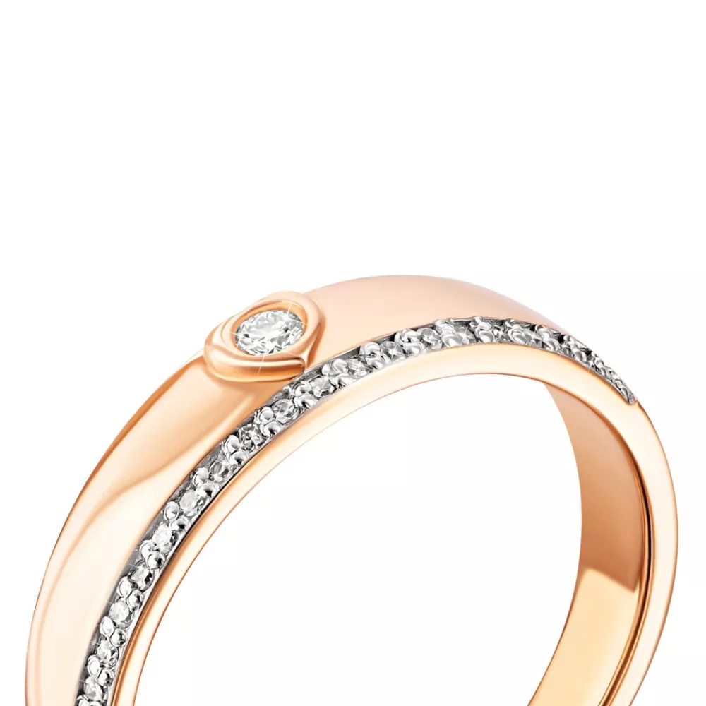 Wedding ring with diamonds