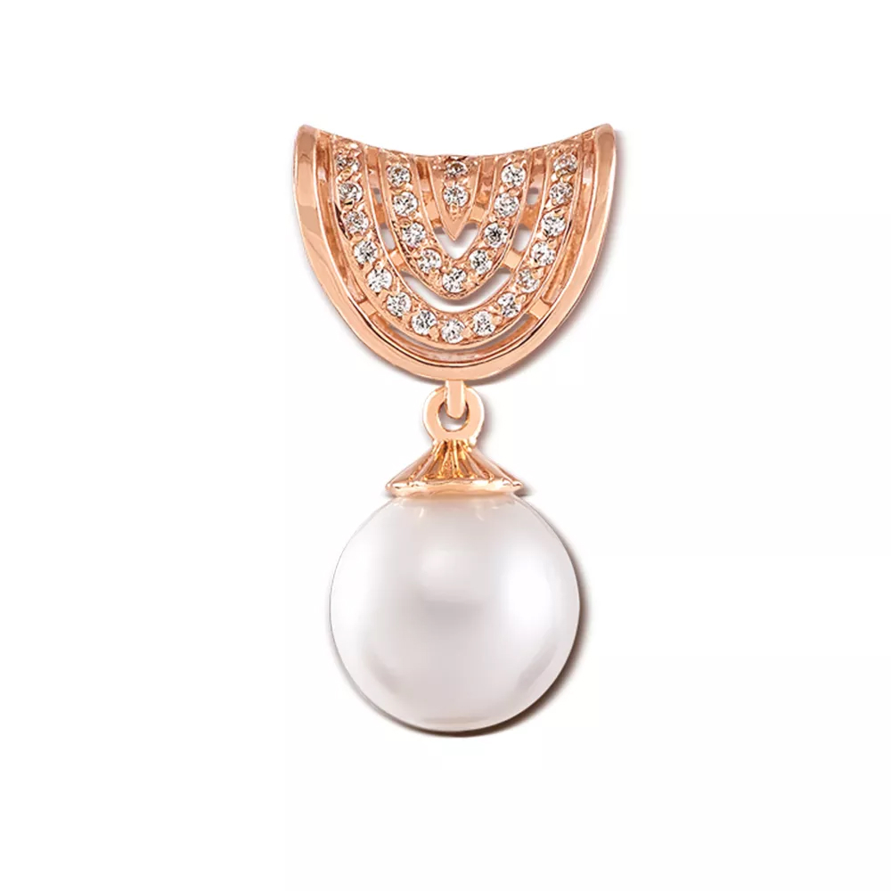 Gold pendant with a pearl and cubic zirconia