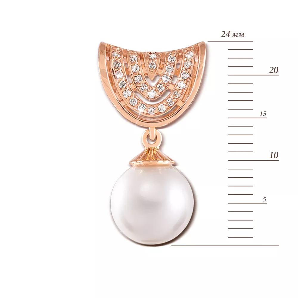 Gold pendant with a pearl and cubic zirconia