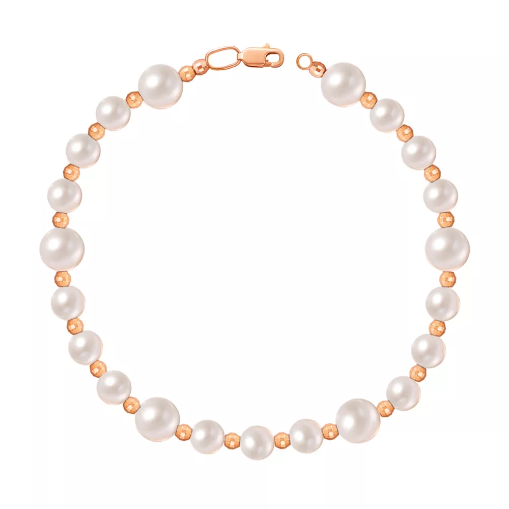 Gold bracelet with pearls